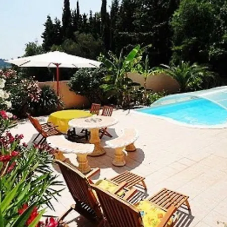 Petit Paradis